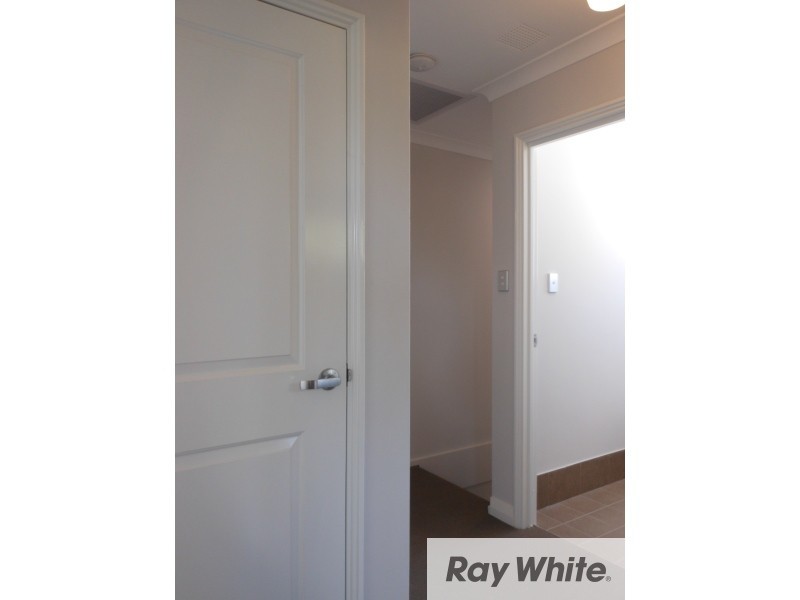 28D Central Terrace, Beckenham WA 6107