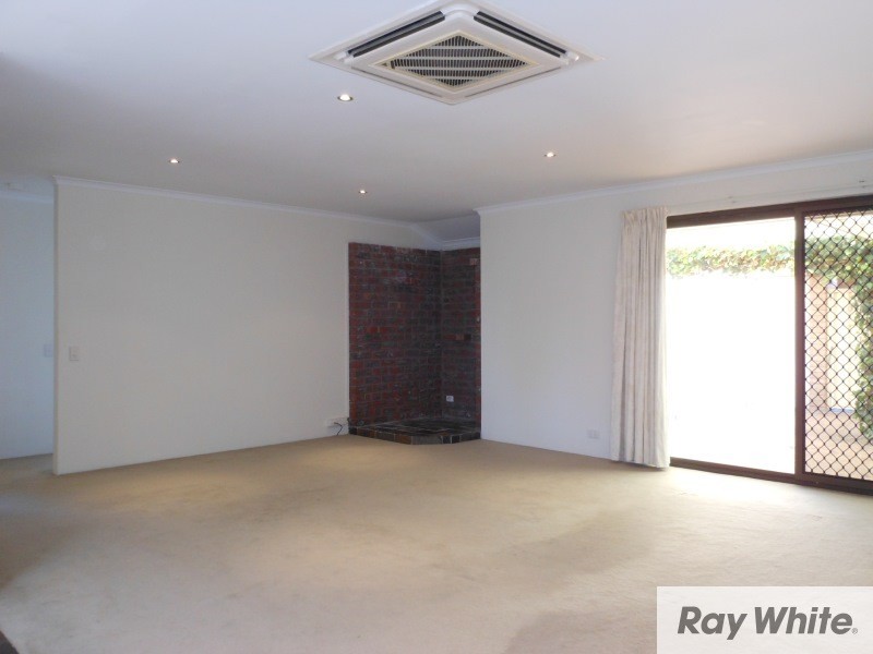 10 Mercer Road, Riverton WA 6148