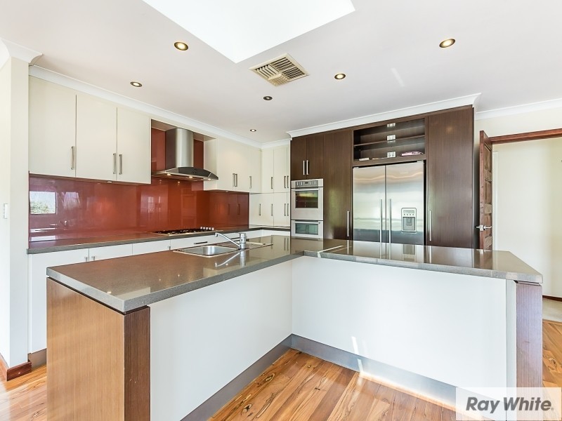 5 Mundanup Close, Kelmscott WA 6111