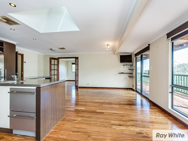 5 Mundanup Close, Kelmscott WA 6111