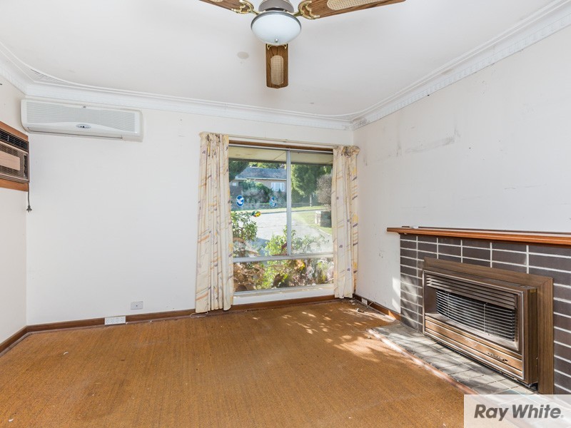 48 Derry Avenue, Mount Nasura WA 6112