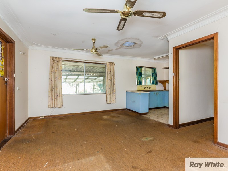 48 Derry Avenue, Mount Nasura WA 6112