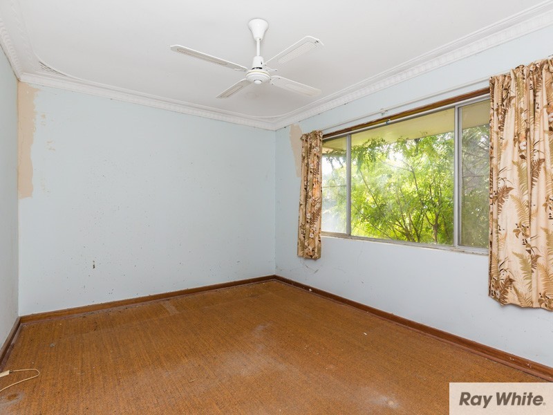 48 Derry Avenue, Mount Nasura WA 6112