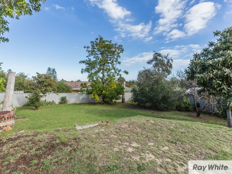 48 Derry Avenue, Mount Nasura WA 6112