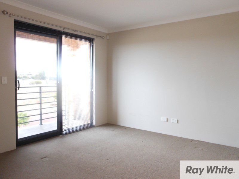 17 Bent Street, Cannington WA 6107