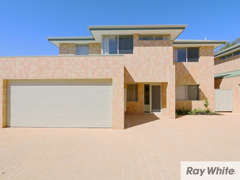 2/3 Civic Gardens, Cannington WA 6107