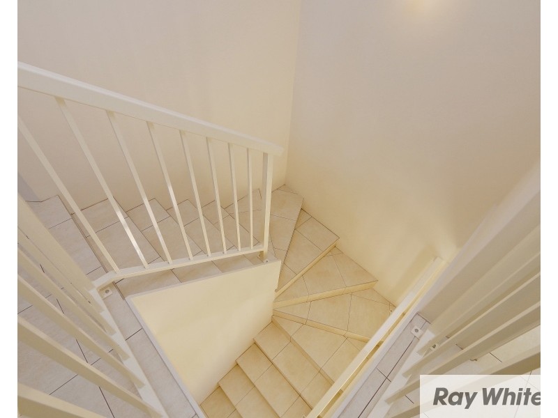 3B Civic Gardens, Cannington WA 6107