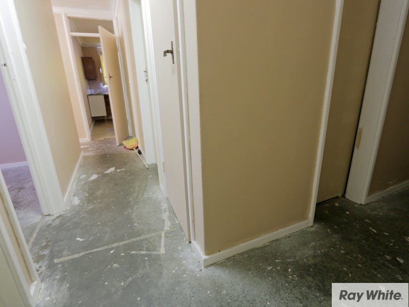 26 Hartfield Street, Queens Park WA 6107