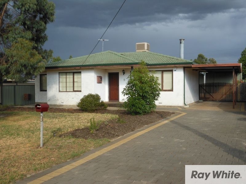 9 Devon Way, Lynwood WA 6147