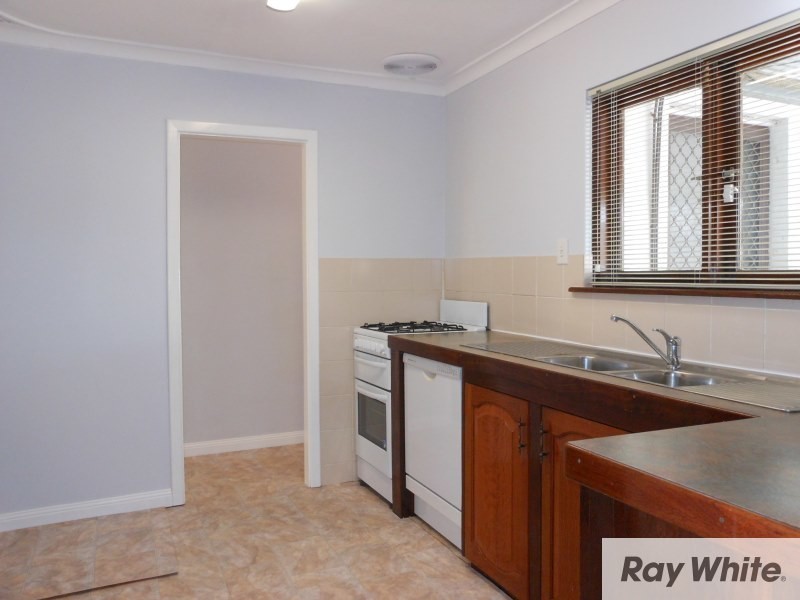 9 Devon Way, Lynwood WA 6147