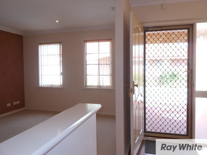 8/105 Bickley Road, Beckenham WA 6107