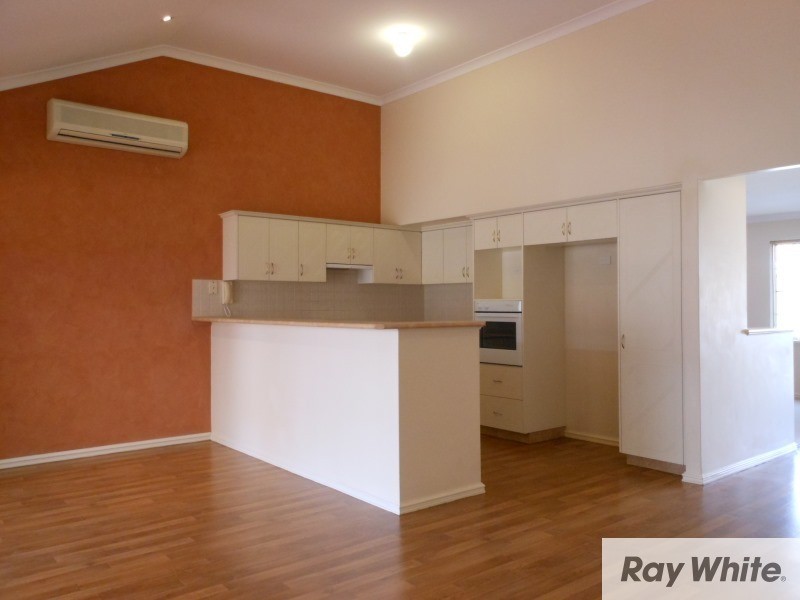 8/105 Bickley Road, Beckenham WA 6107