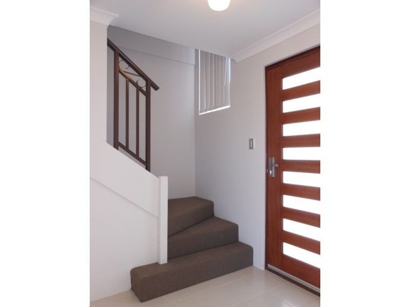 28A Central Terrace, Beckenham WA 6107