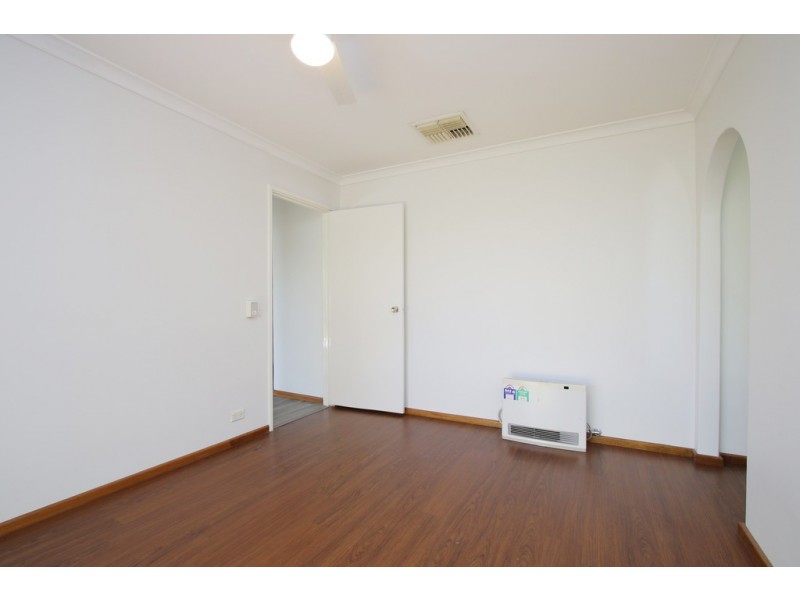 211 Station Street, East Cannington WA 6107