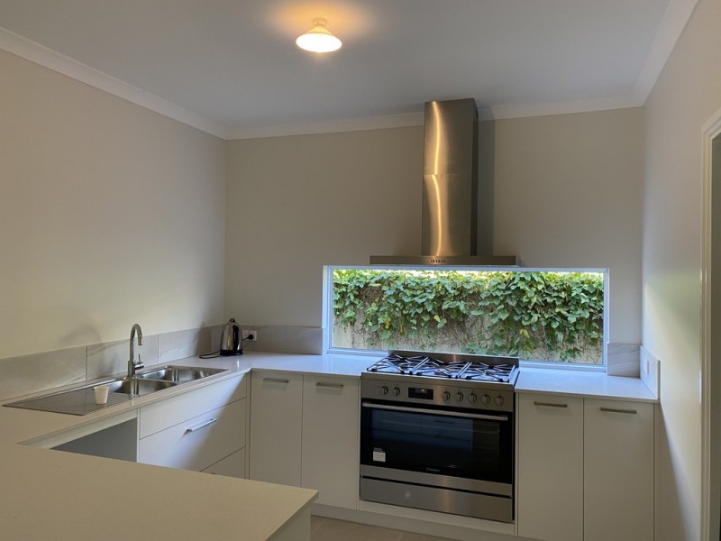 9A Naree Rd, Wilson WA 6107