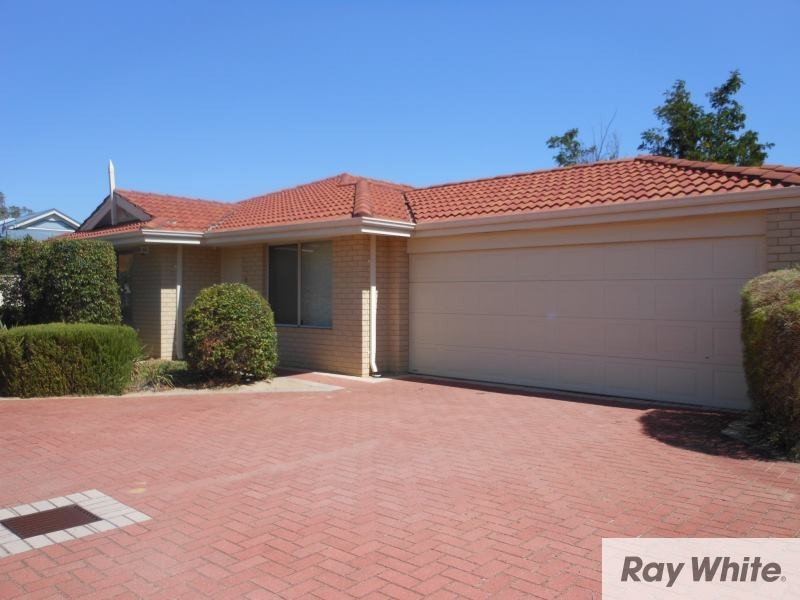 2/114 Wharf Street, Cannington WA 6107