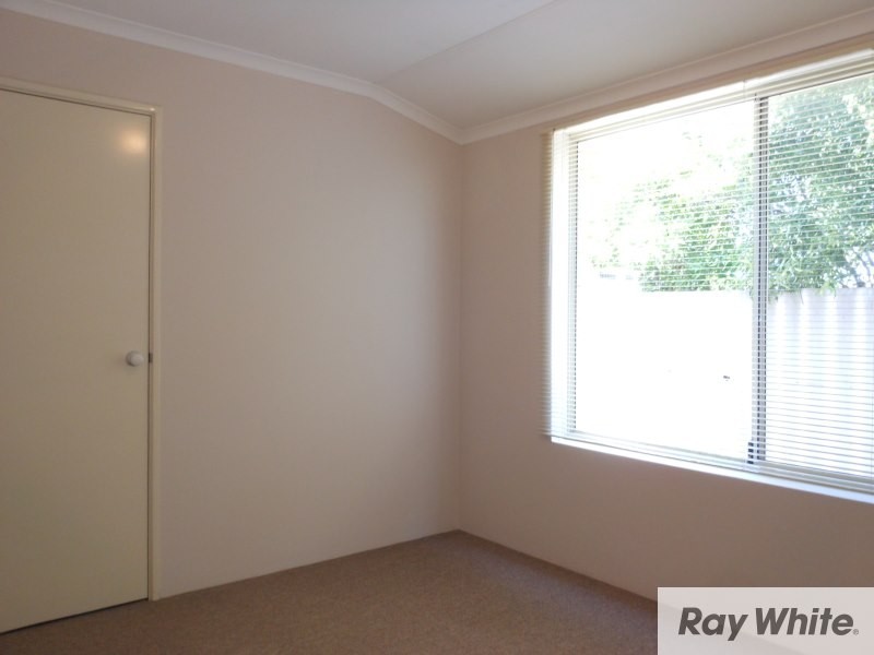 2/114 Wharf Street, Cannington WA 6107