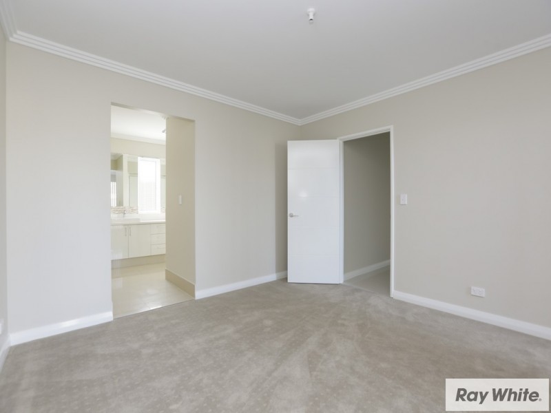 2/221 William Street, Beckenham WA 6107