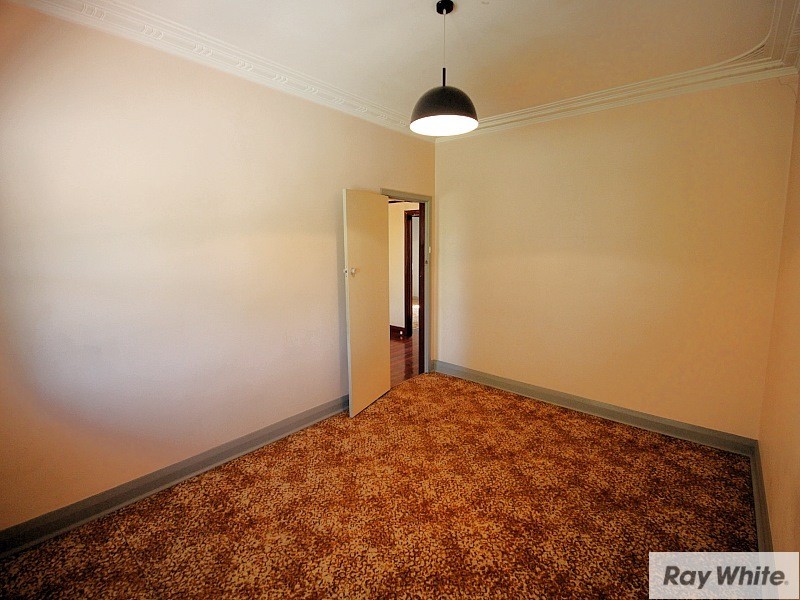 10/1196 Albany Hwy, Bentley WA 6102