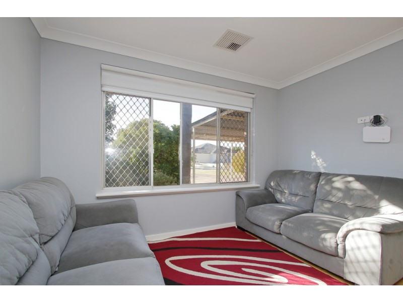 125A Thomas Street, East Cannington WA 6107