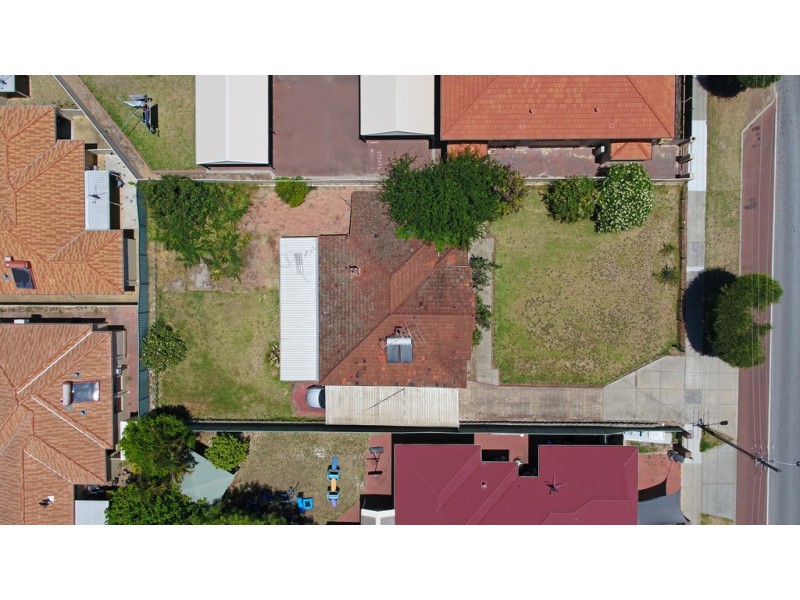 21 Station St, Cannington WA 6107