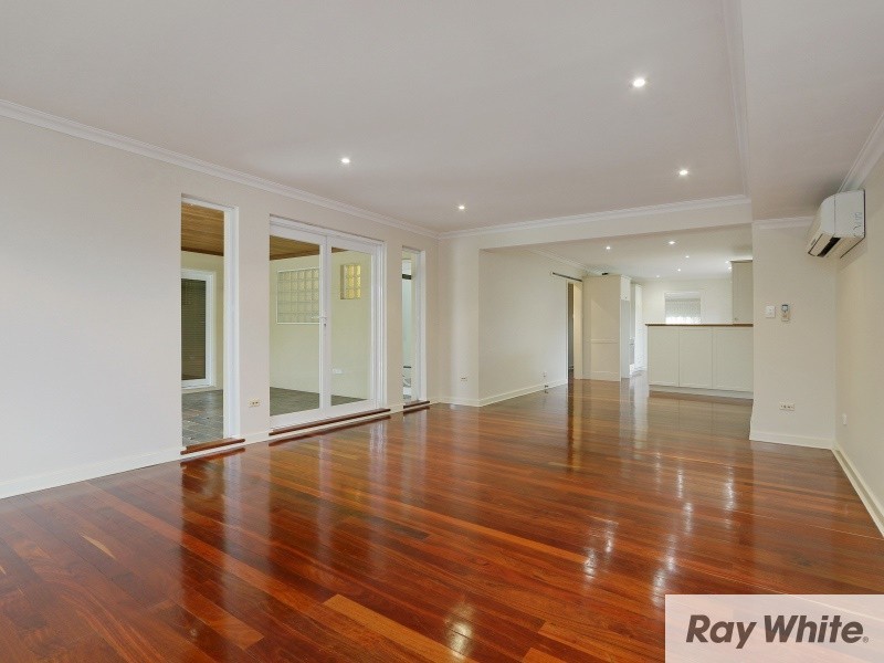 30 Amstey Street, Riverton WA 6148