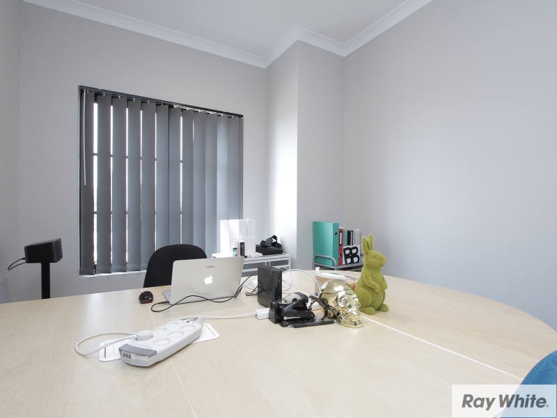 12 Boas Lane, Piara Waters WA 6112