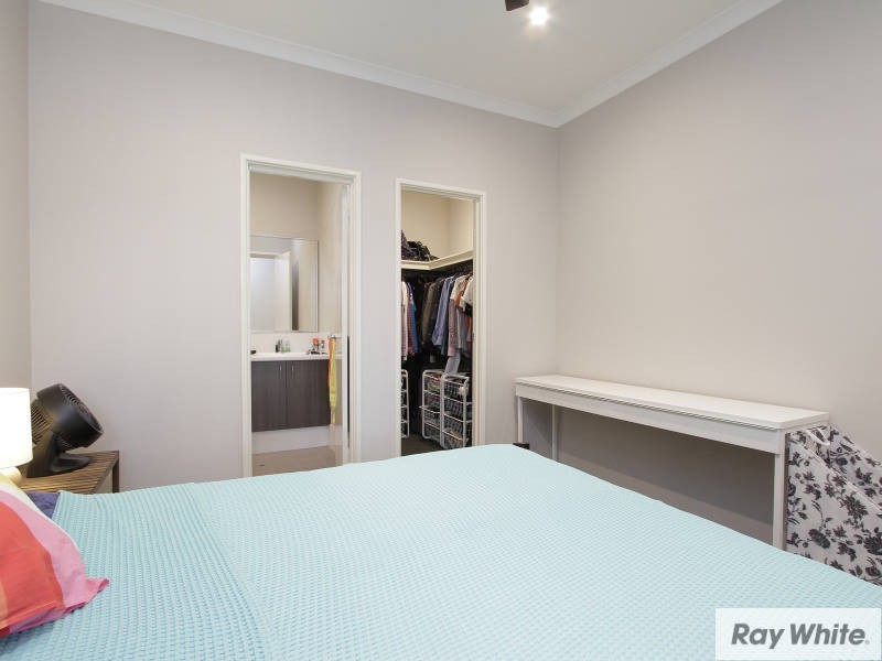 12 Boas Lane, Piara Waters WA 6112