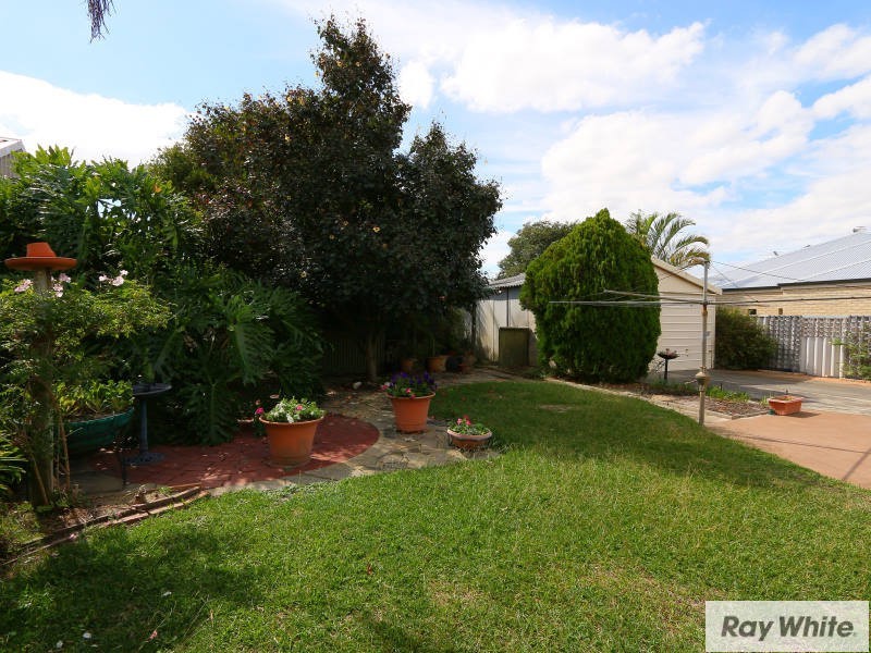 19 Gild Street, Cloverdale WA 6105