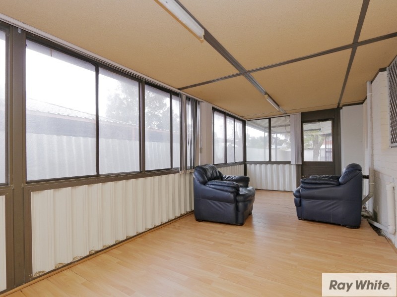 7 Costello St, Maddington WA 6109