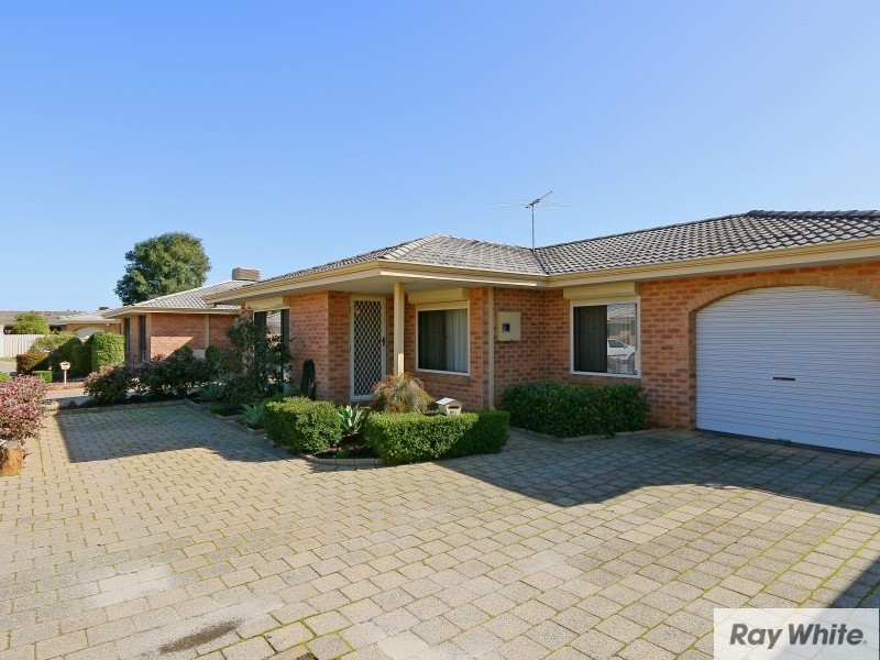 30 Dealy Close, Cannington WA 6107