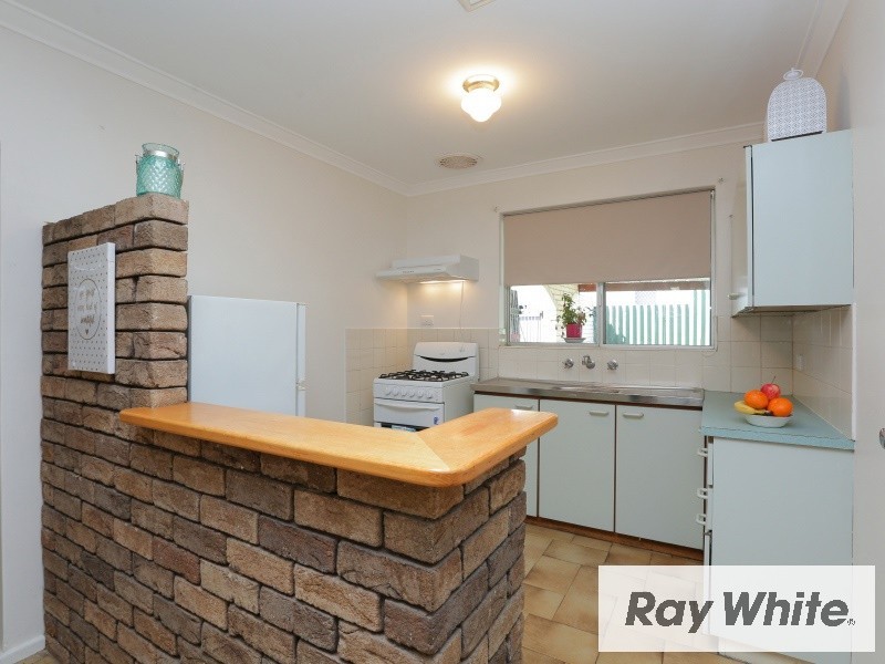1 Beacon Close, East Cannington WA 6107