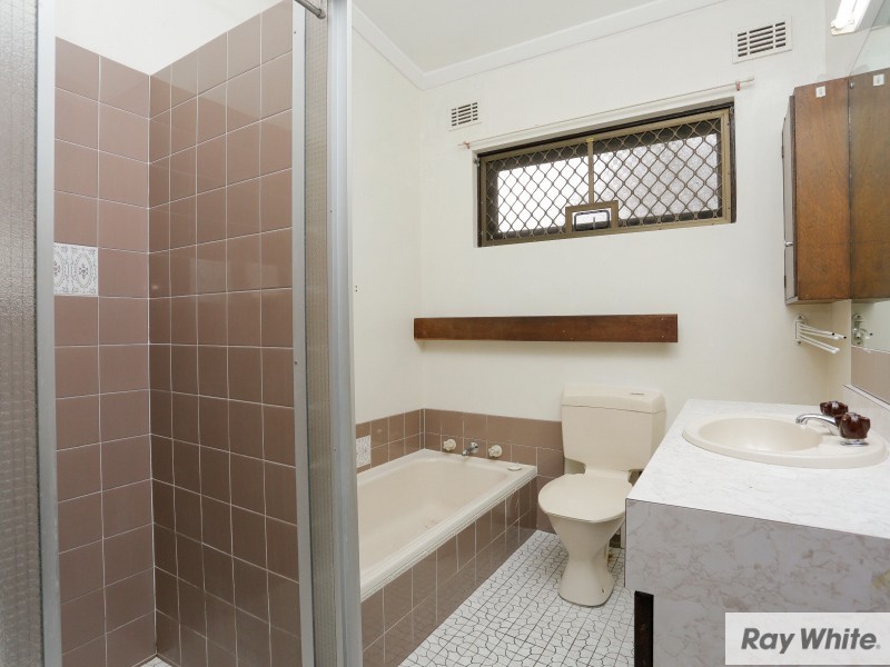12 Deverell Way, Bentley WA 6102