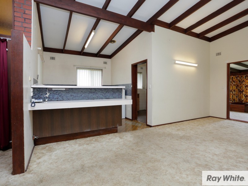 12 Deverell Way, Bentley WA 6102