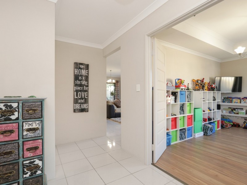 13b Jubilee Street, Beckenham WA 6107