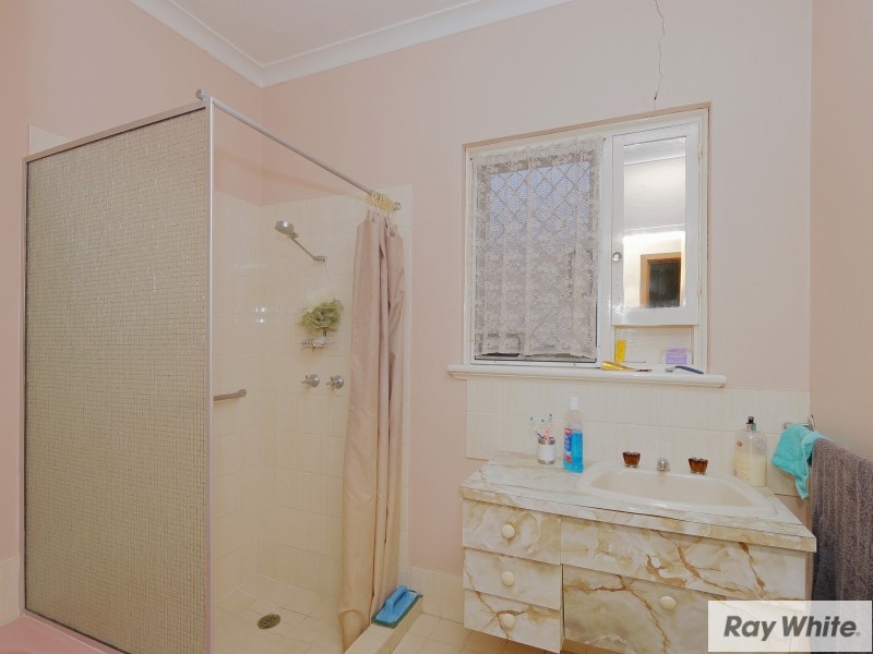 14 Nicholson Road, Beckenham WA 6107