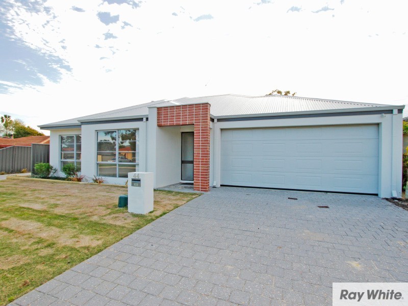 44 Birchington Street, Beckenham WA 6107