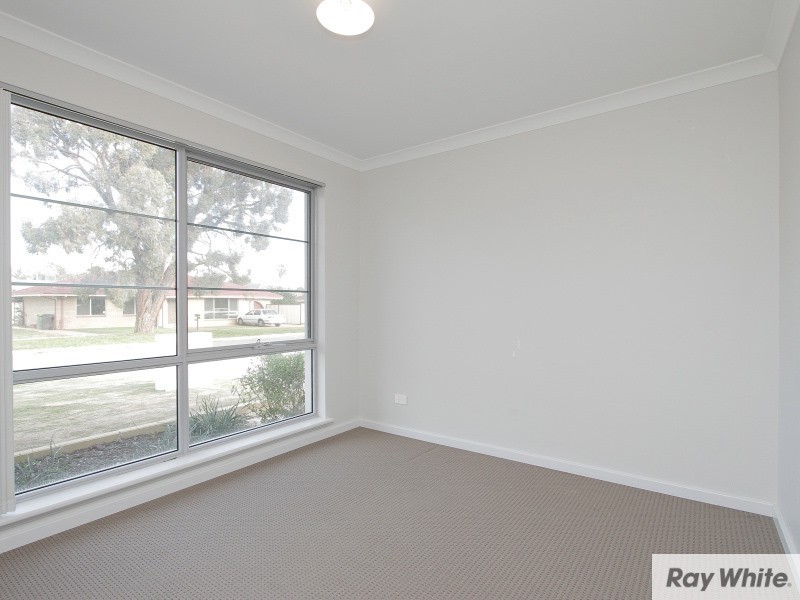 44 Birchington Street, Beckenham WA 6107