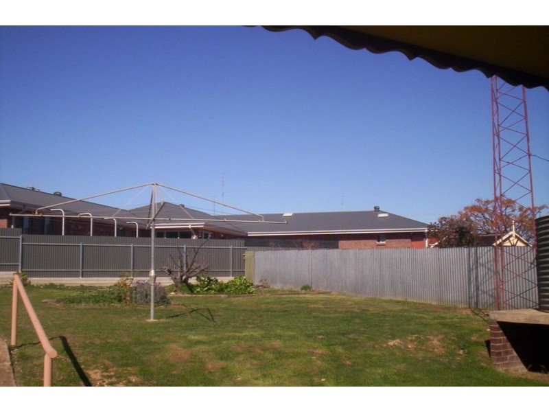 8 Carleton Crescent, Wallaroo SA 5556