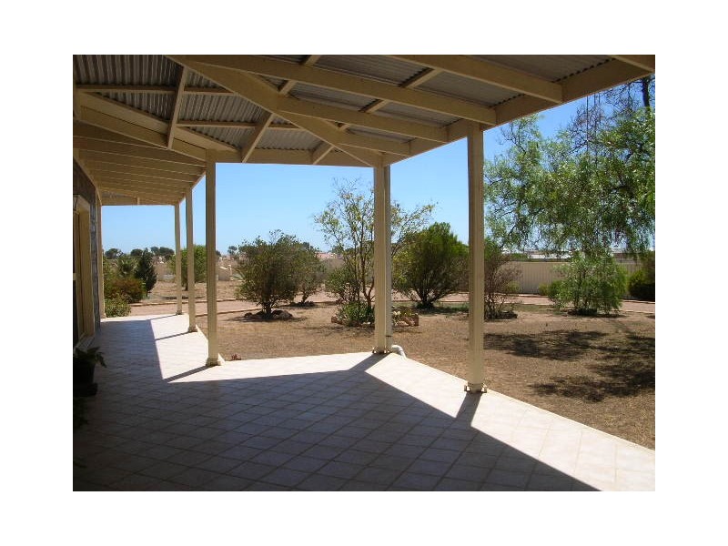 1 Athena Drive, Wallaroo SA 5556