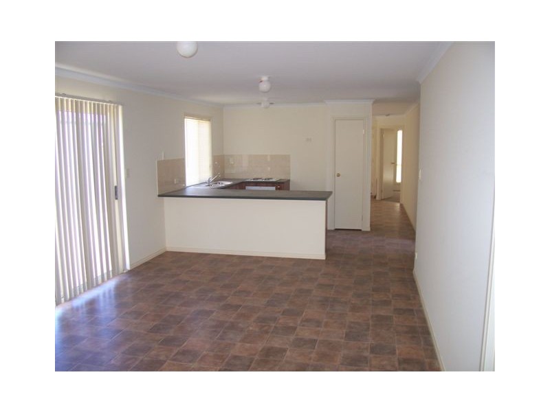 11 Diagonal Road, Wallaroo SA 5556