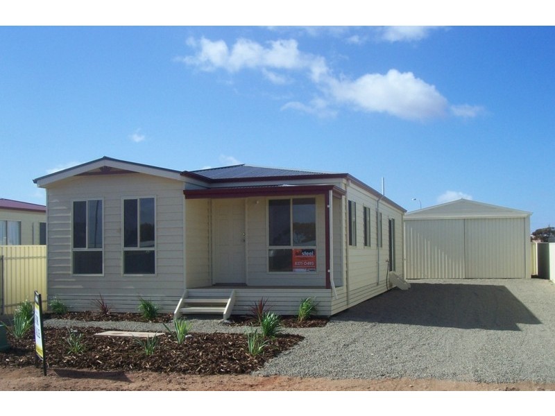 11 Diagonal Road, Wallaroo SA 5556