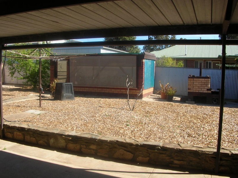 4 Ireland Street, Wallaroo SA 5556