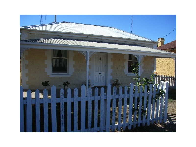 106 George Street, Moonta SA 5558
