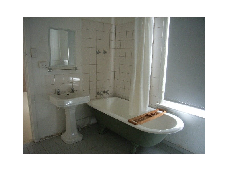 106 George Street, Moonta SA 5558