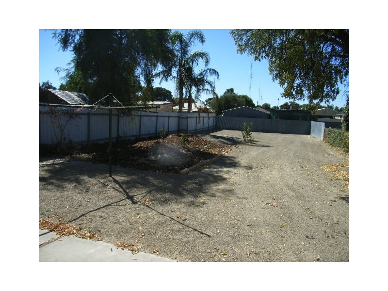 106 George Street, Moonta SA 5558