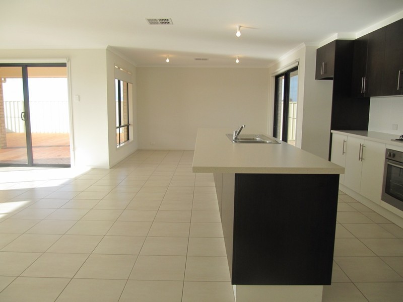 33 Errington Street, Wallaroo SA 5556