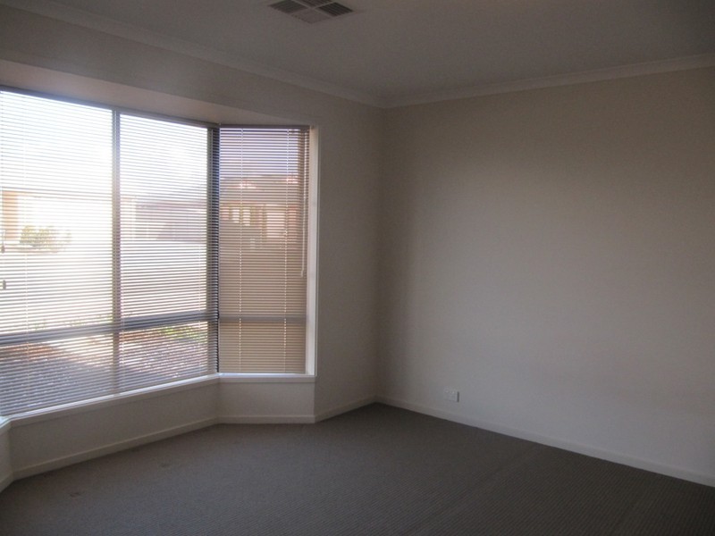 33 Errington Street, Wallaroo SA 5556