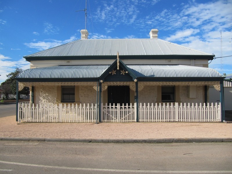 26 Waring Street, Kadina SA 5554