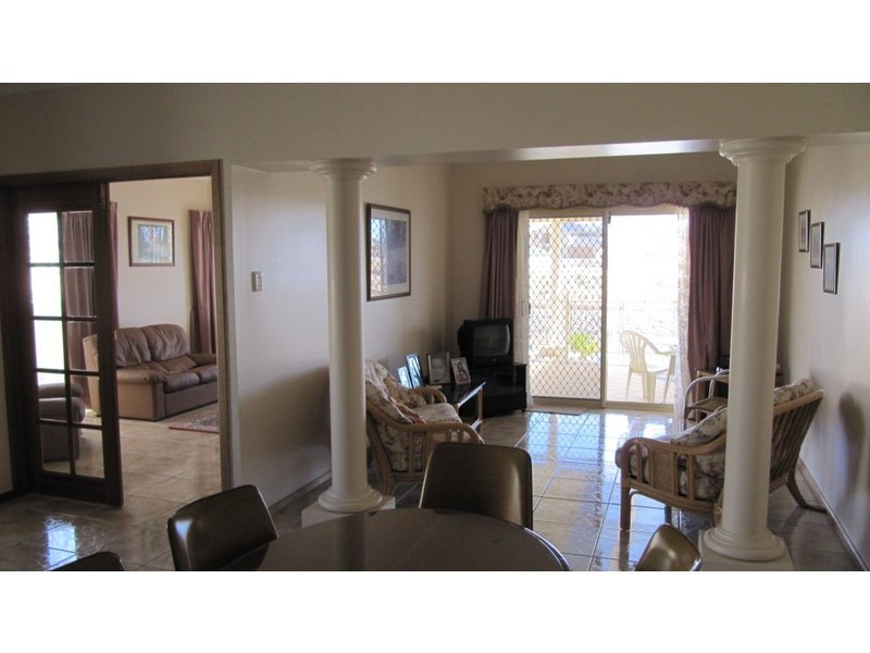 80 Stately Way, Wallaroo SA 5556